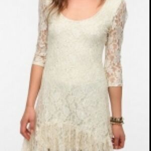 Ecote Cream Lace Flapper Dress